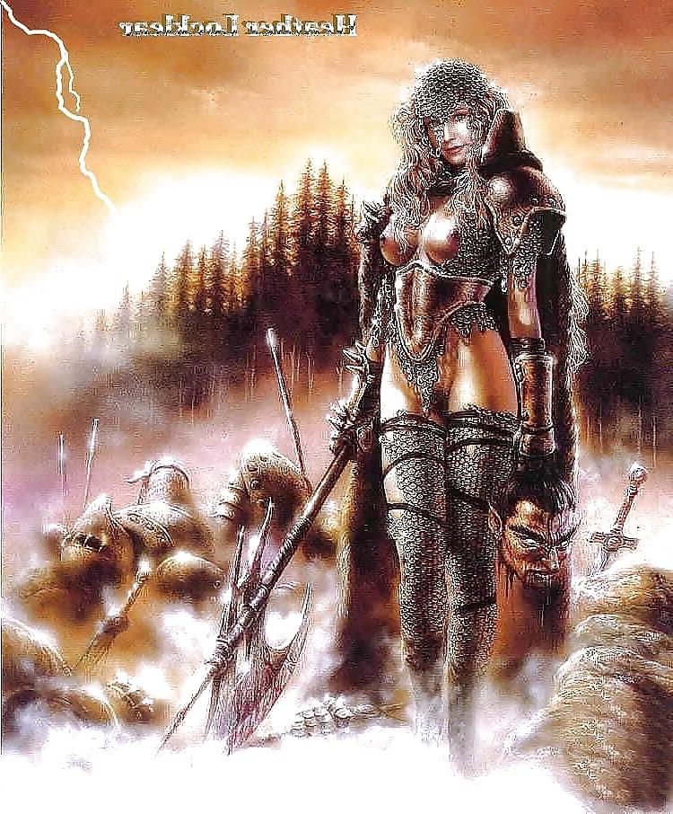 15P Female warriors in boots