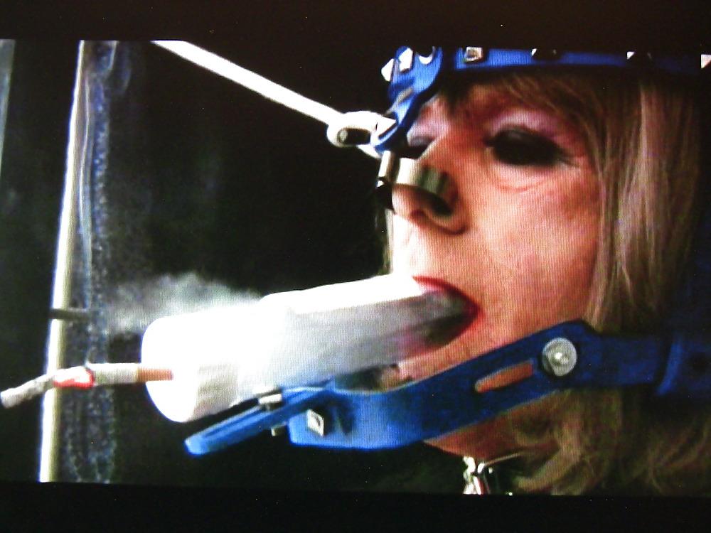 15P TRAINED TO BE A  SMOKY WANK  MAID 