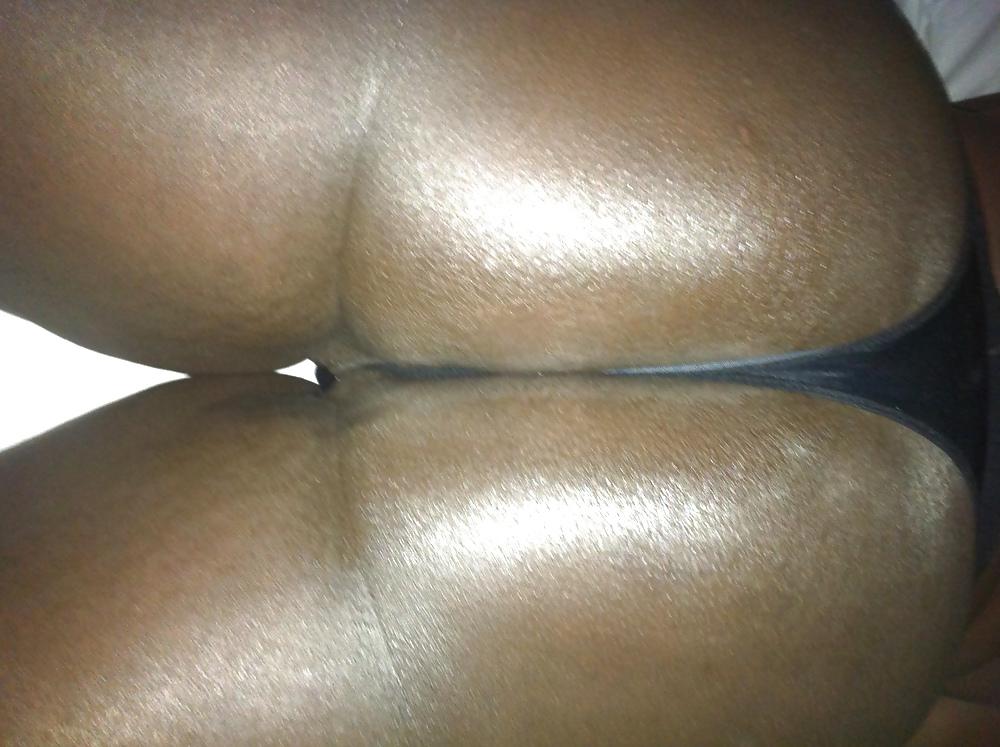 10P Big Black Ass Friend - 40 years old