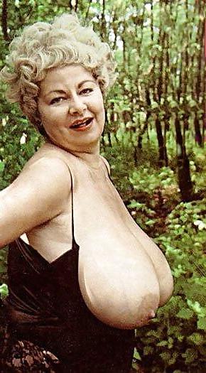 25P Helen's Big Tits