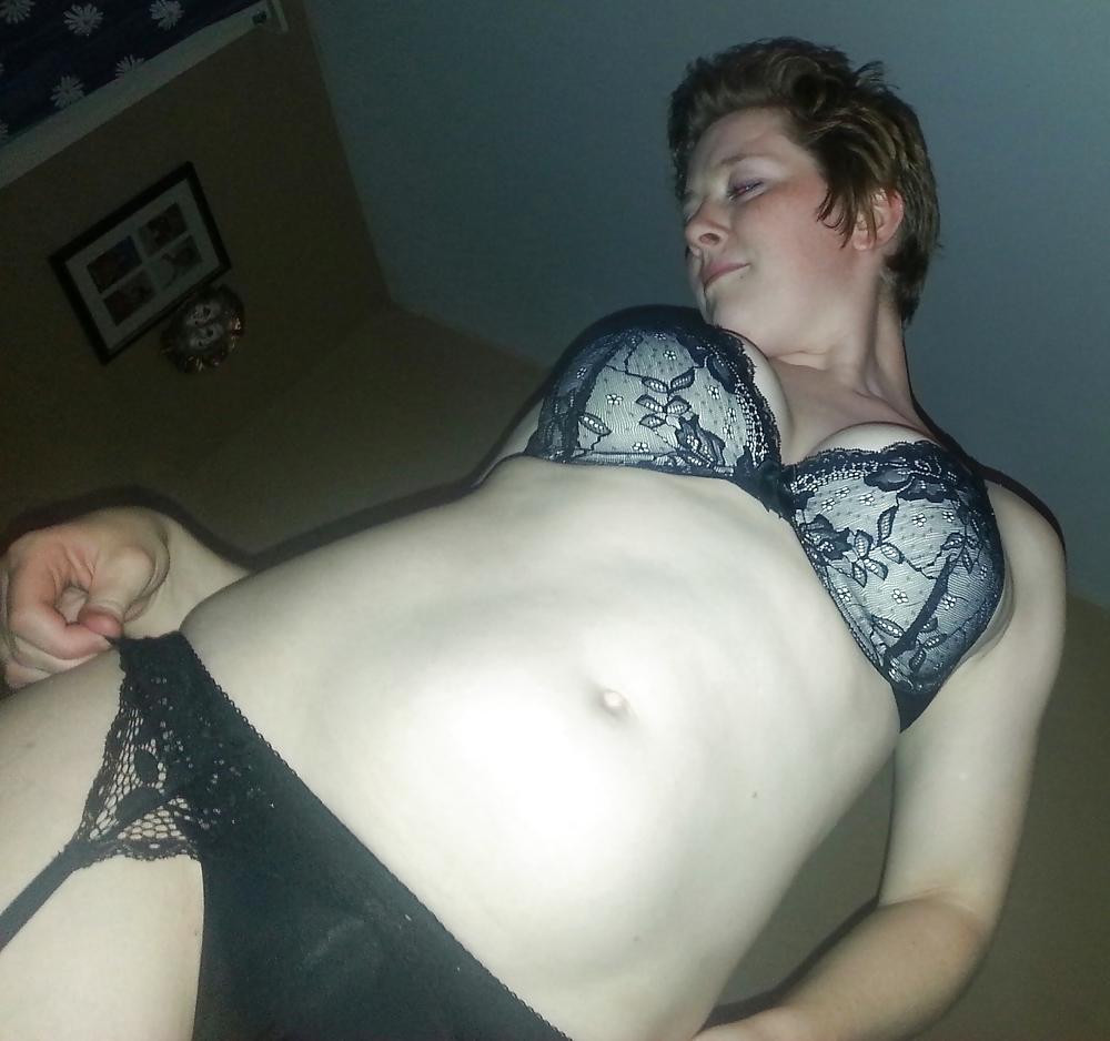 16P Naughty maid