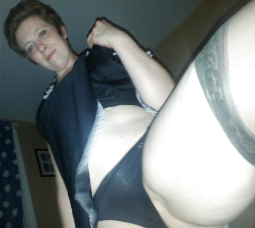 16P Naughty maid