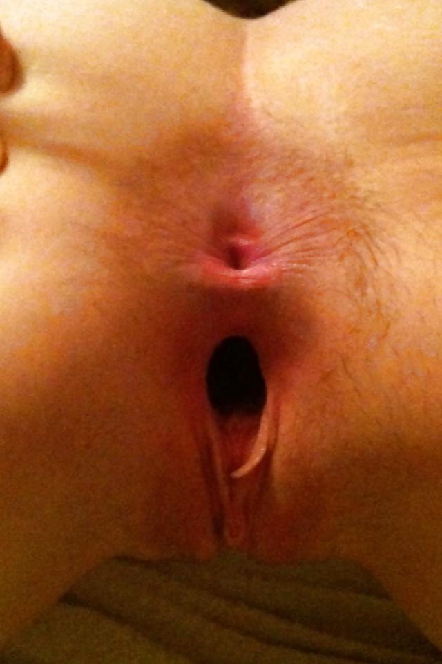4P My shaved gaping pussy