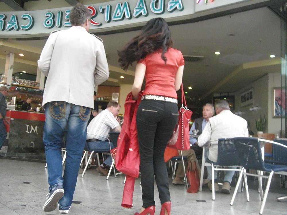 21P Babes in Public
