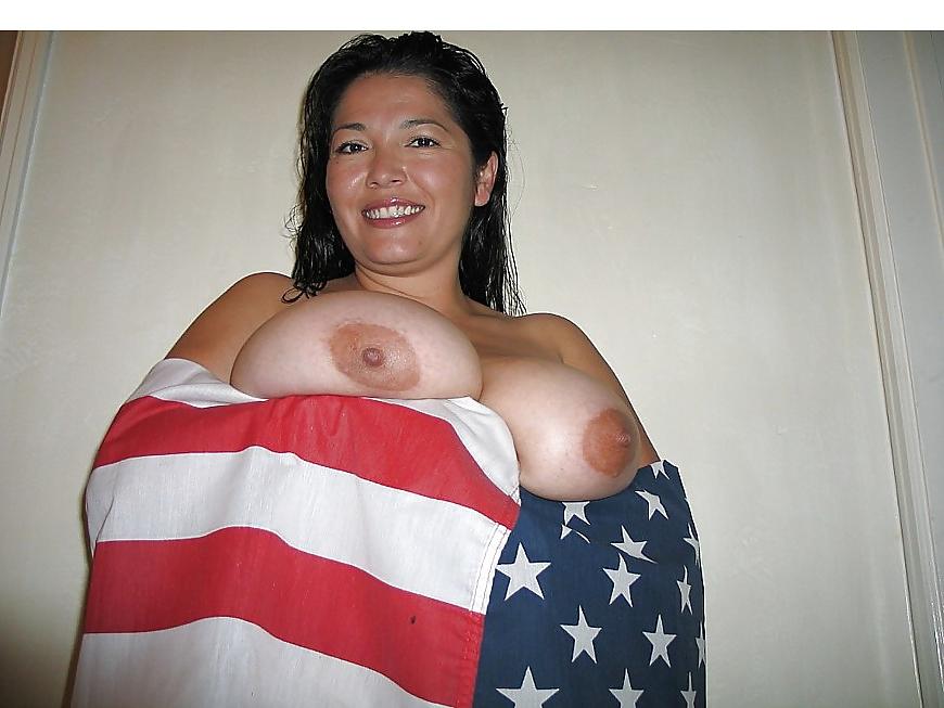 25P Big tit latin mama 22
