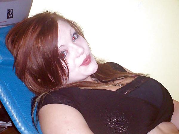 25P WOW... I LOVE HER MASSIVE TITS