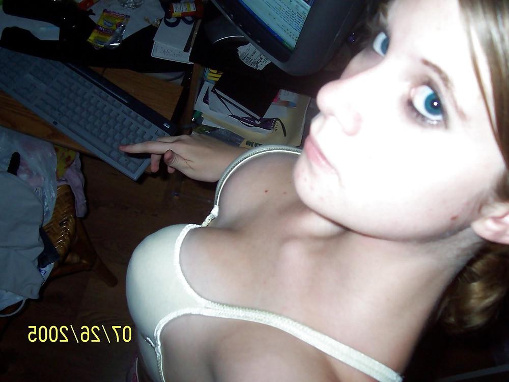 25P Bra Babes 52