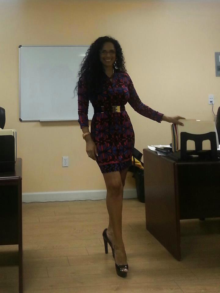 25P Honduras Sexy MILF!