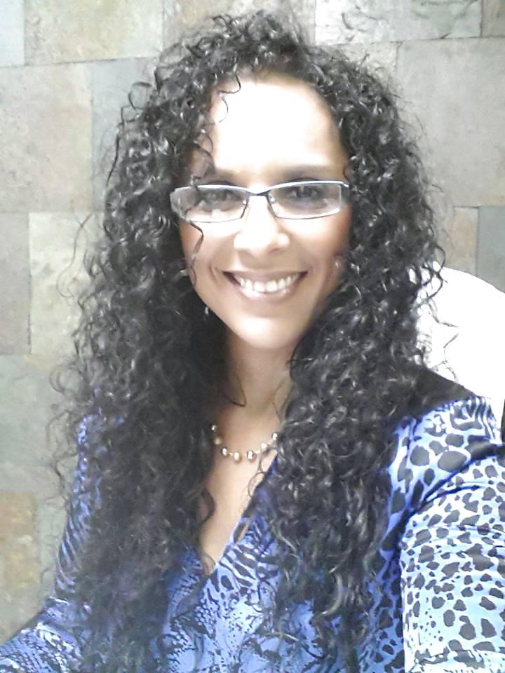 25P Honduras Sexy MILF!