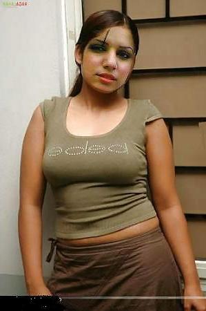 12P Paki girls showing boobs