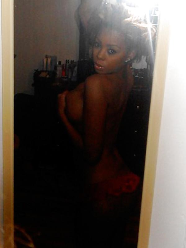 11P Precious Muir Cell Phone Photos Leaked