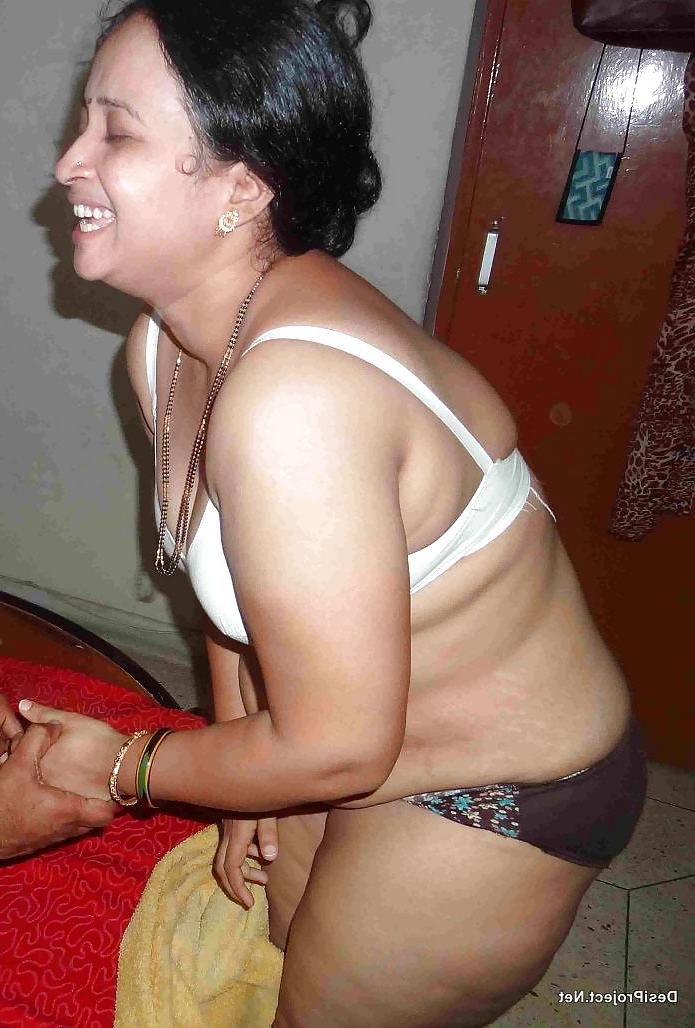25P Indian aunty 114