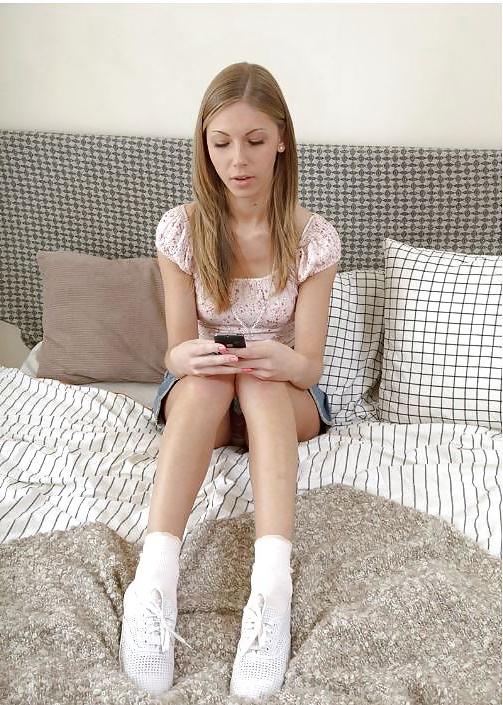 15P Younger couple have sex 21.