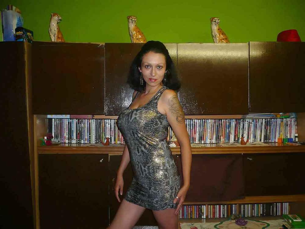 7P Hungarian gypsi girl