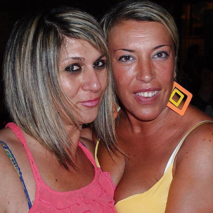 16P Italian milf: debora
