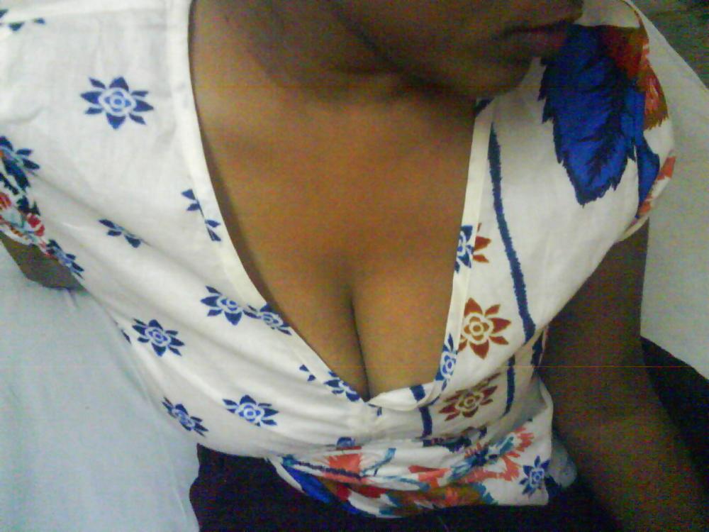25P INDIAN TITS ARE SOOO WONDERFUL