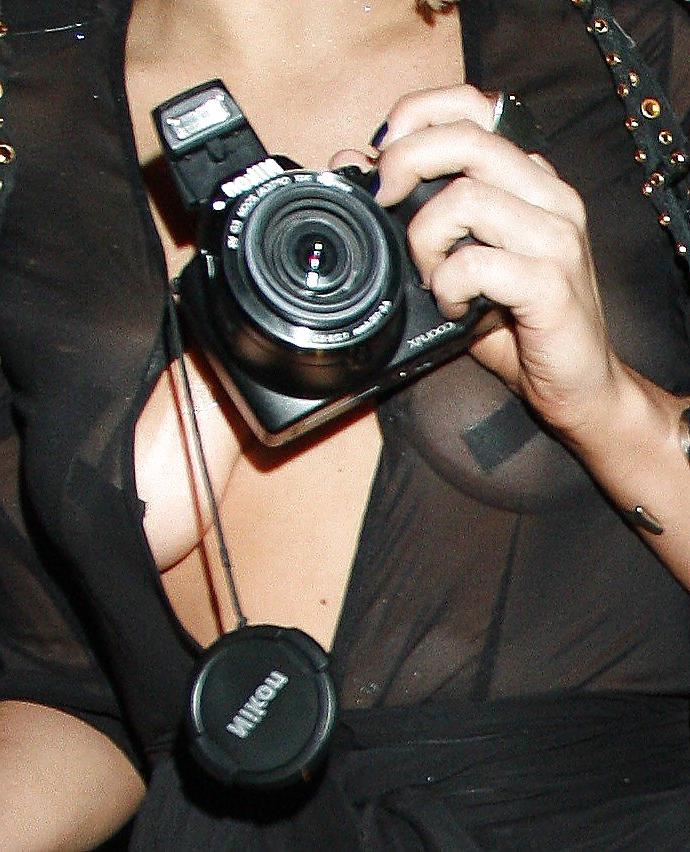 25P BEST PERFORMER, CRAZY & HORNY - LADY GAGA
