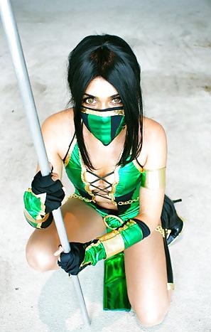 25P Cosplay Babes!