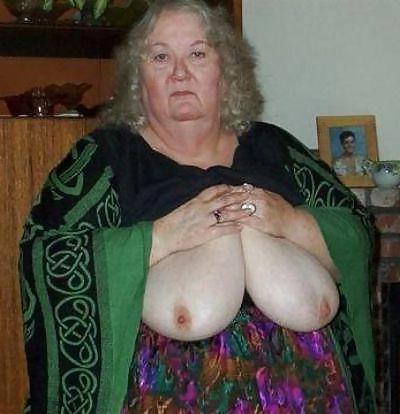 20P Saggy tits 41.