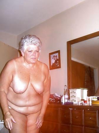 20P Saggy tits 41.