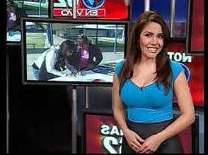 25P Tv host i like (with big boobs) or would like to fuck