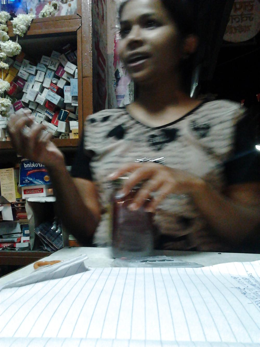 9P Indian aunty