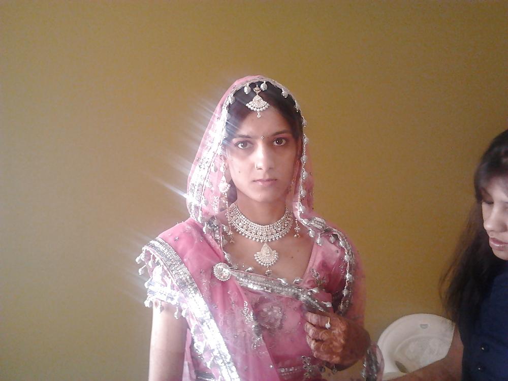 9P Indian aunty