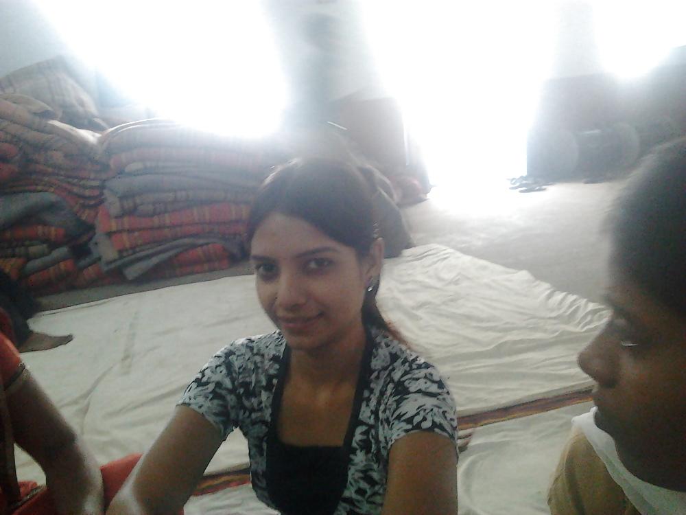 9P Indian aunty