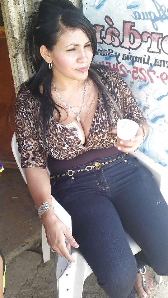 12P Big tit latina