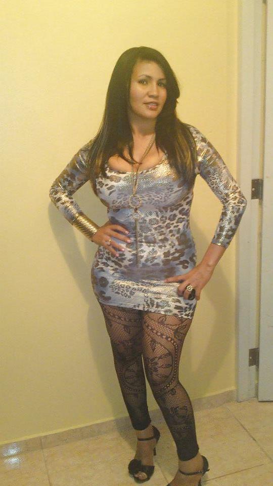 12P Big tit latina