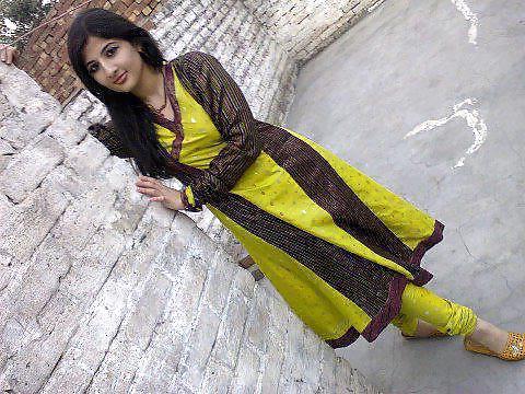 15P Beautiful Indian Girls 55 NON PORN-- By Sanjh