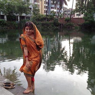 15P Beautiful Indian Girls 55 NON PORN-- By Sanjh