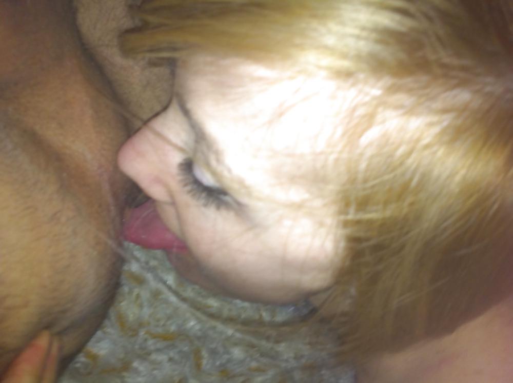 17P Valeria licks ass hole