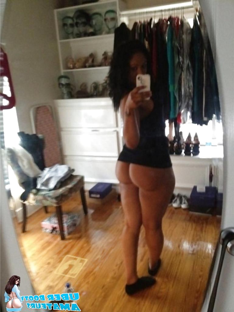 25P Phone Booty