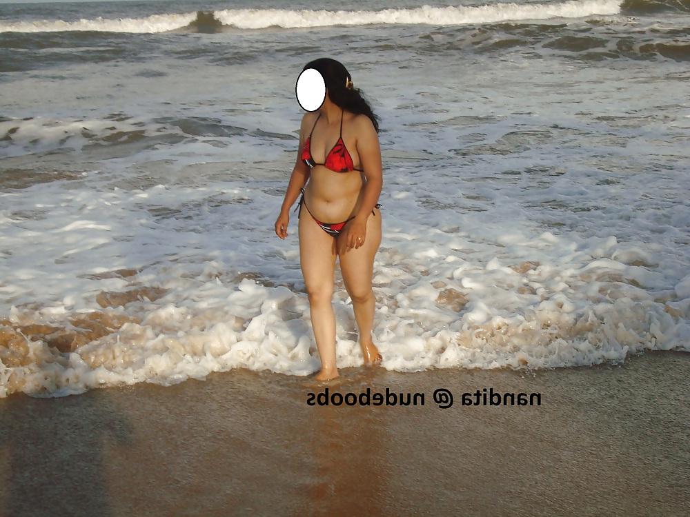 25P Indian Wife Nandita in Goa