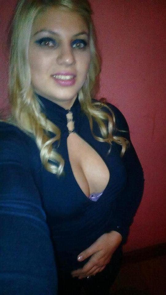 10P Hungarian girl: Ilona