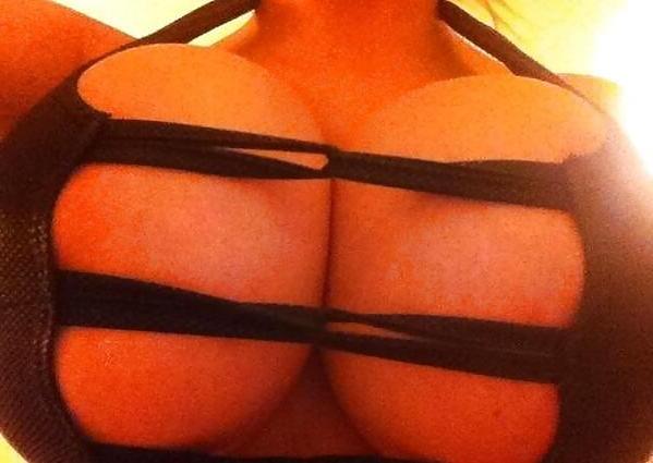 25P Big Tits & Ass Blonde Slut 