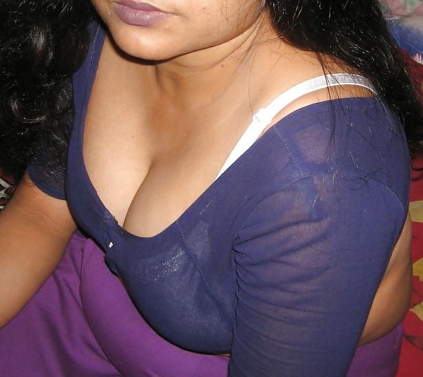 18P Indian aunty 122