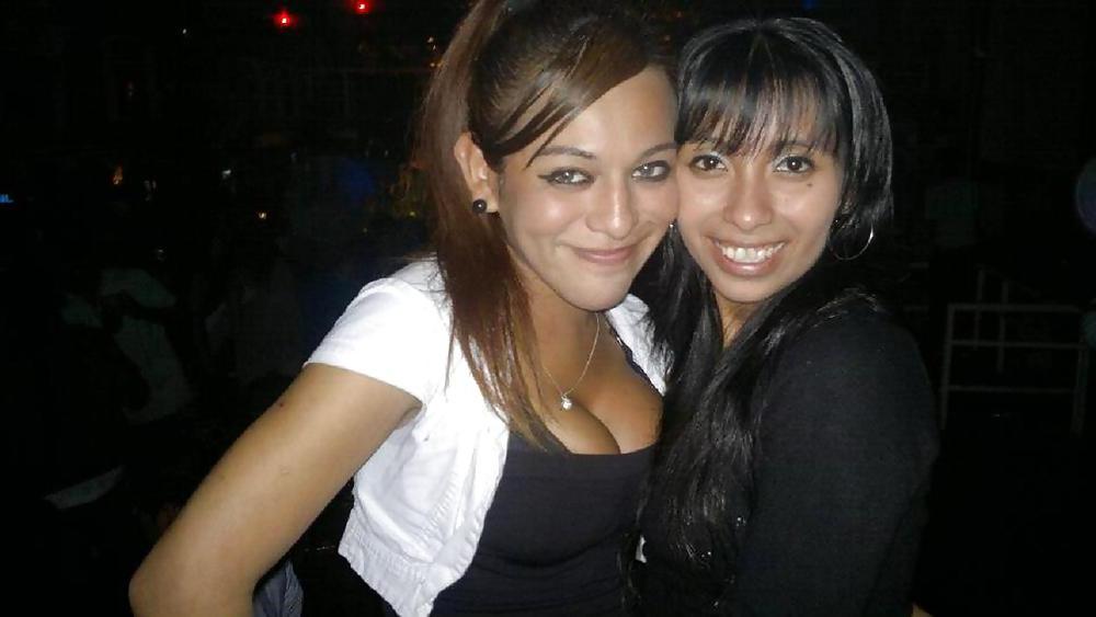 25P Spanish girl: Paola