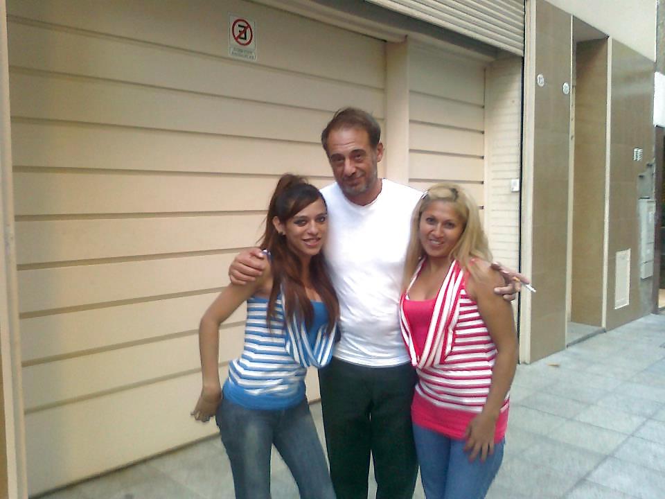 25P Spanish girl: Paola