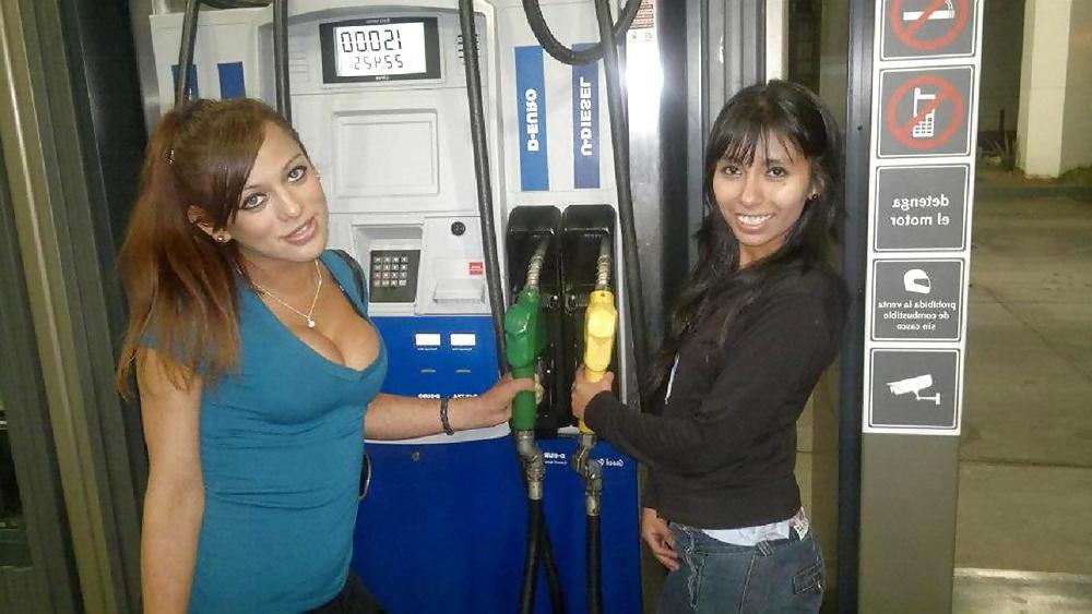 25P Spanish girl: Paola