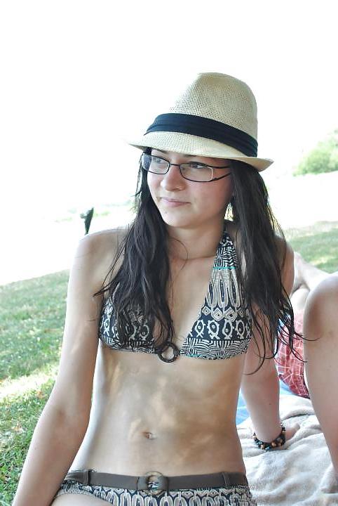 16P Tight Hungarian Teens