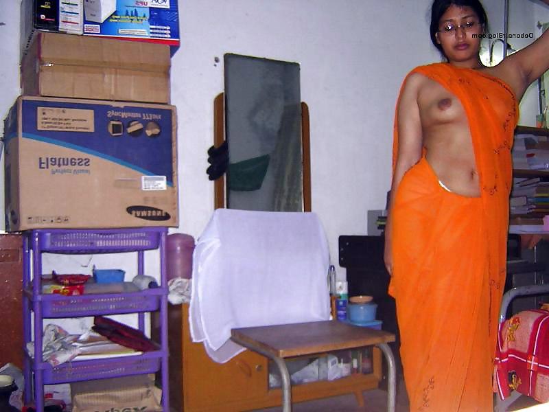 11P Indian aunty 129