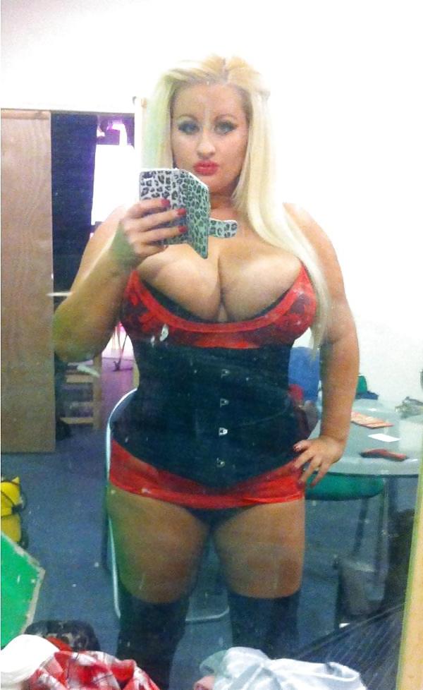 25P Huge Tits, Tight Tops 30