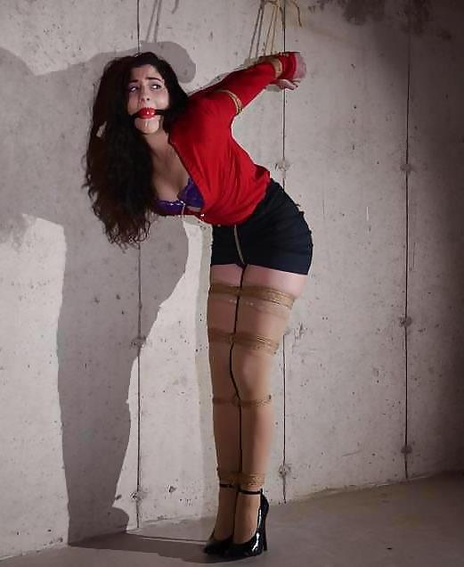 18P Bondage and Slaves -350-