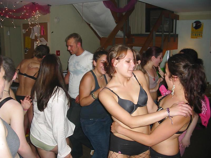 25P Bra Babes 9