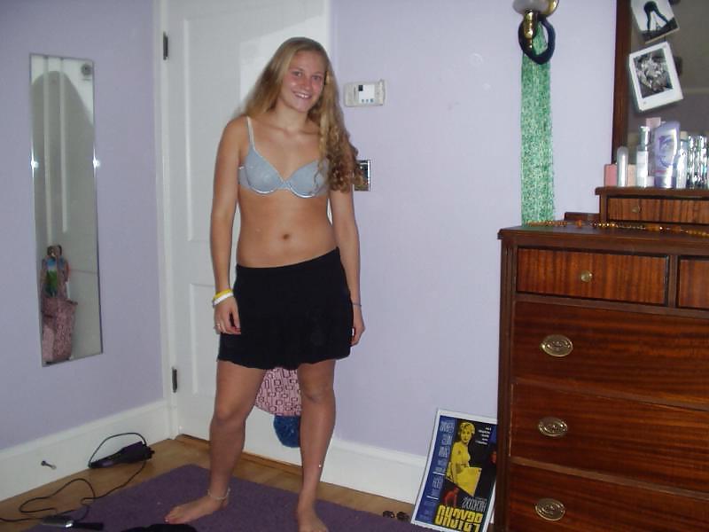 25P Bra Babes 9