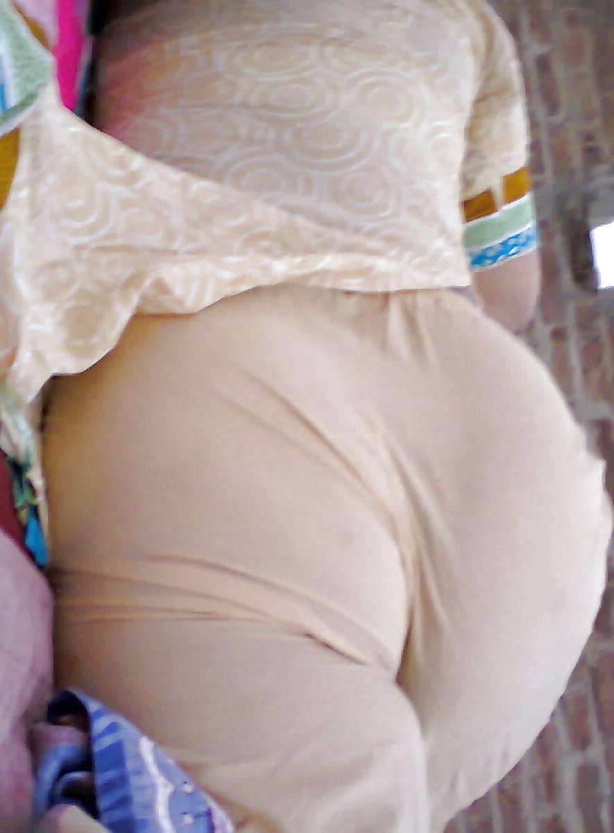25P Arab and Indian ass