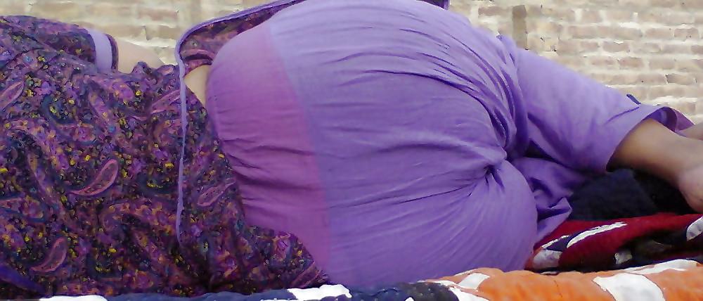 25P Arab and Indian ass