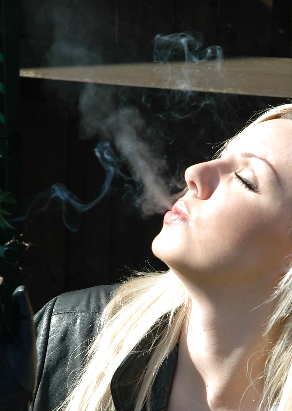 25P Smoking 66